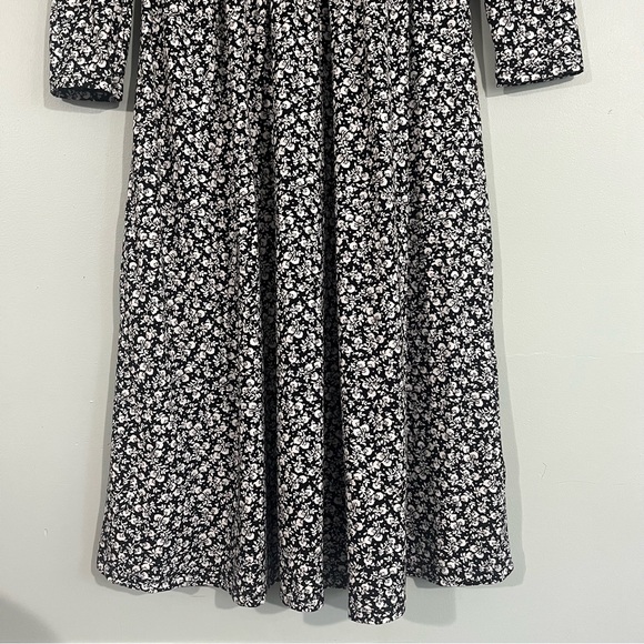 Old Navy size small Black ditzy floral dress - Picture 9 of 11
